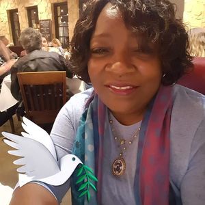 Meet your Posher, Ramona